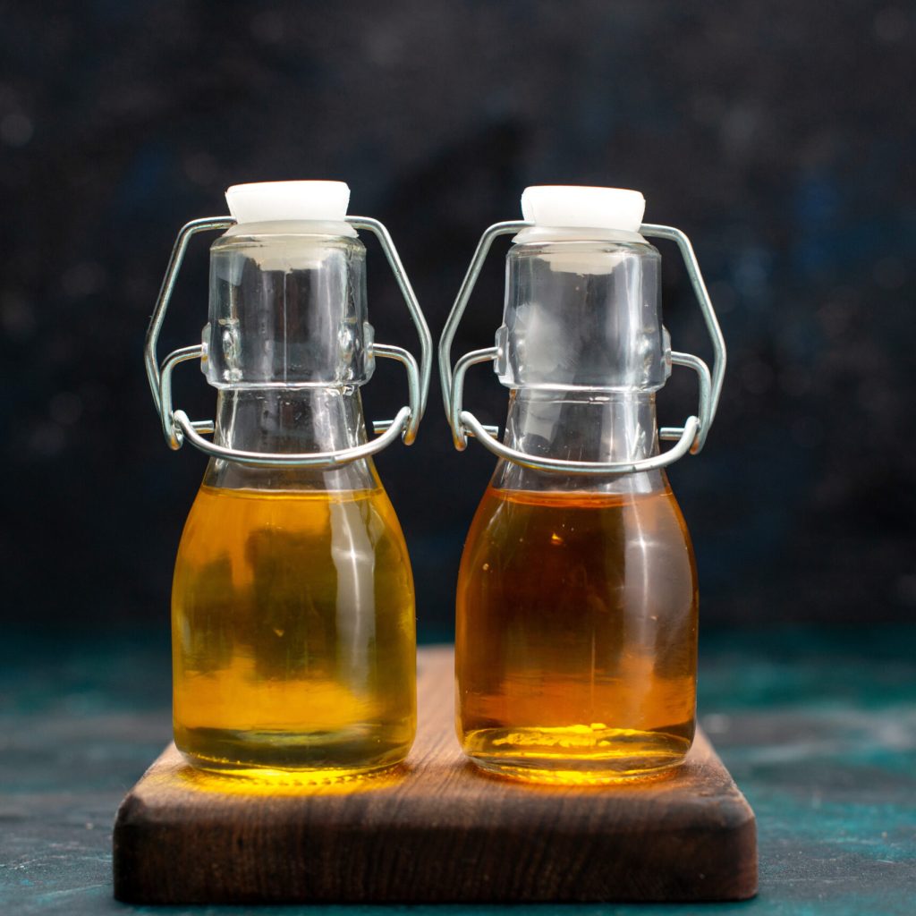 vegetable-oil-inside-cans-dark